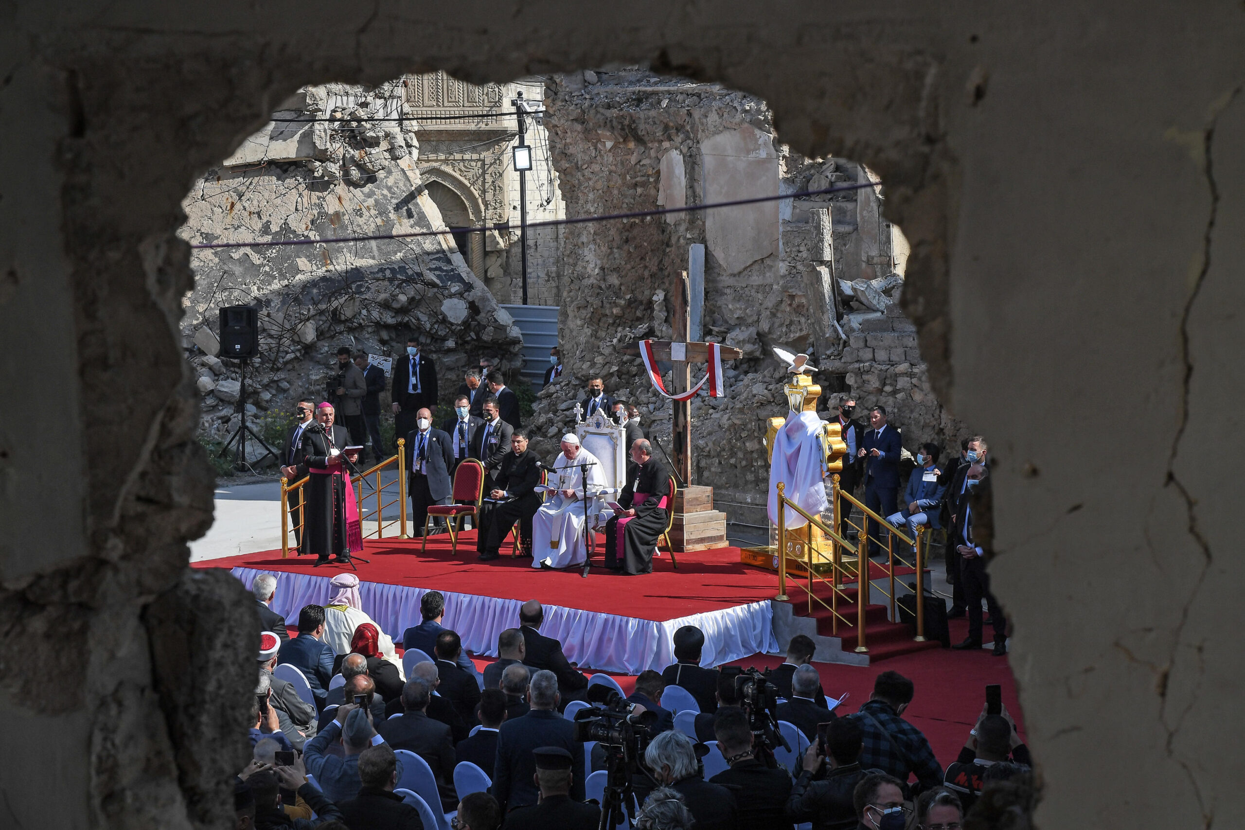 Al momento stai visualizzando Il Papa in Iraq: messaggio da un paese in subbuglio